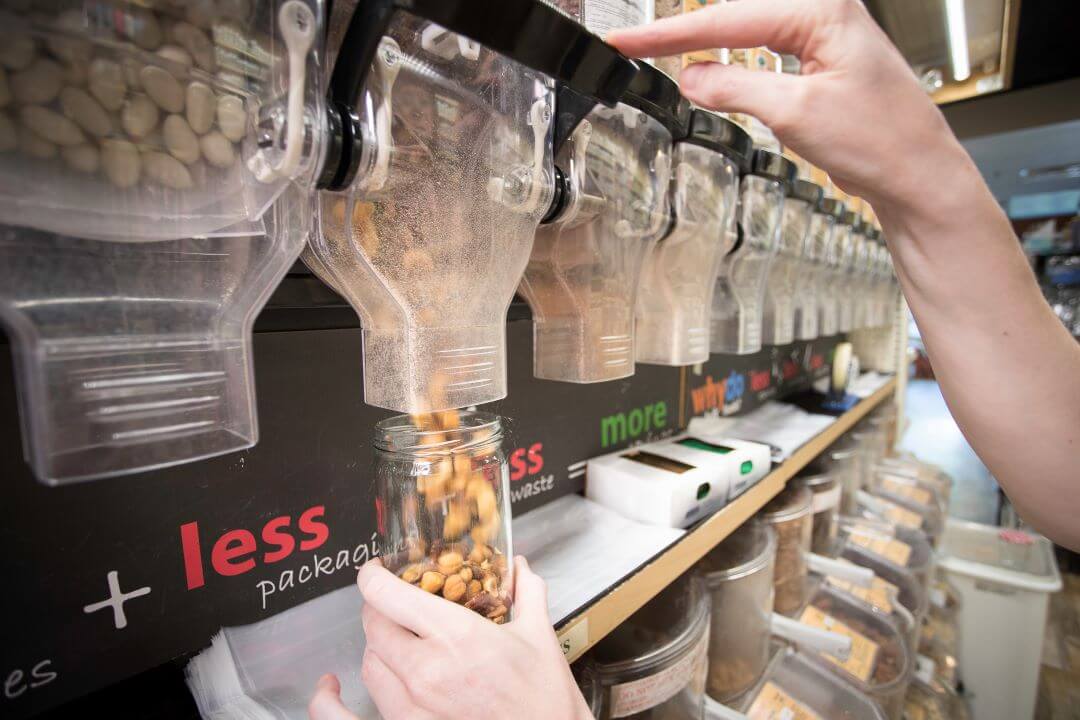 Dispensers-nuts